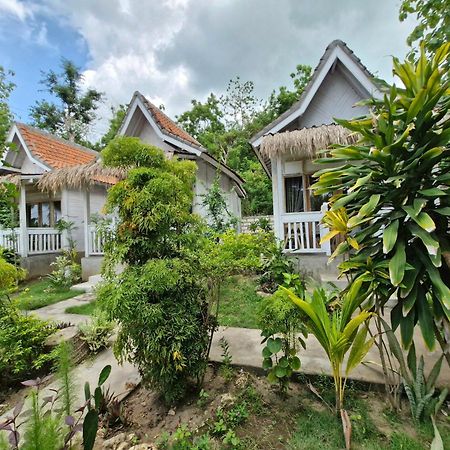 The Layar Homestay Batununggul Luaran gambar