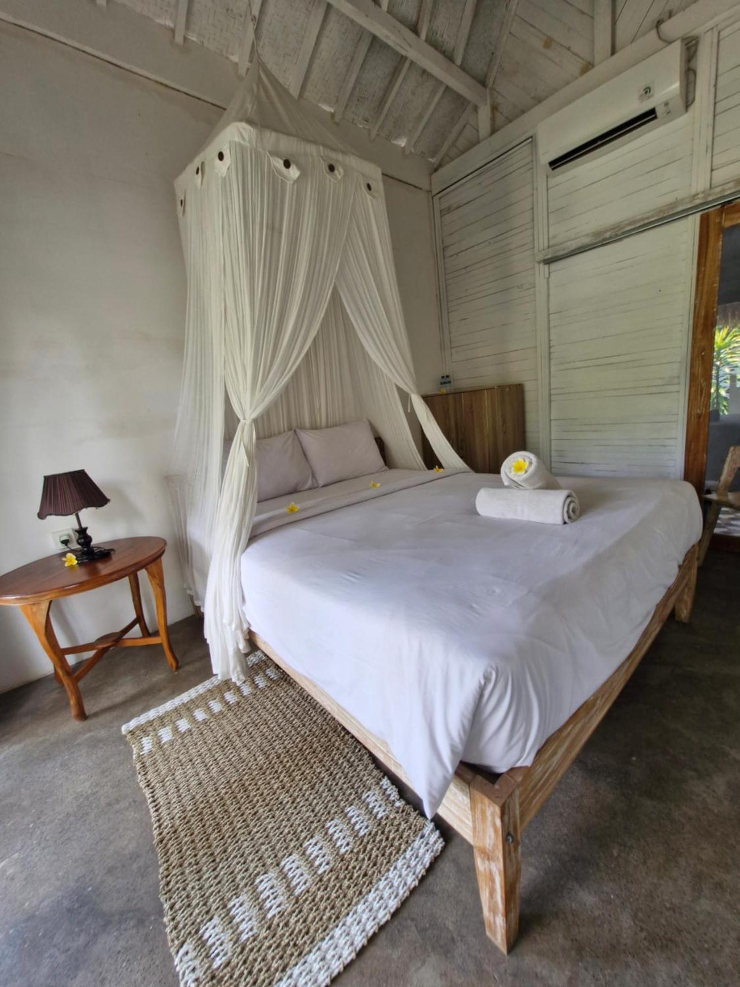 The Layar Homestay Batununggul Luaran gambar
