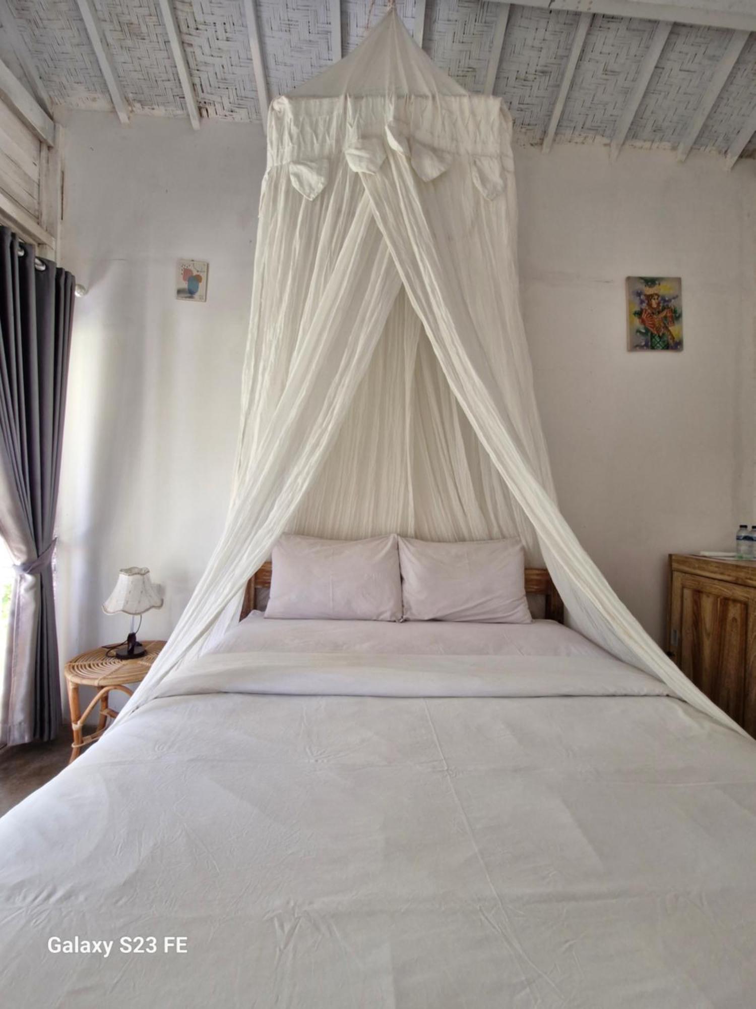 The Layar Homestay Batununggul Luaran gambar