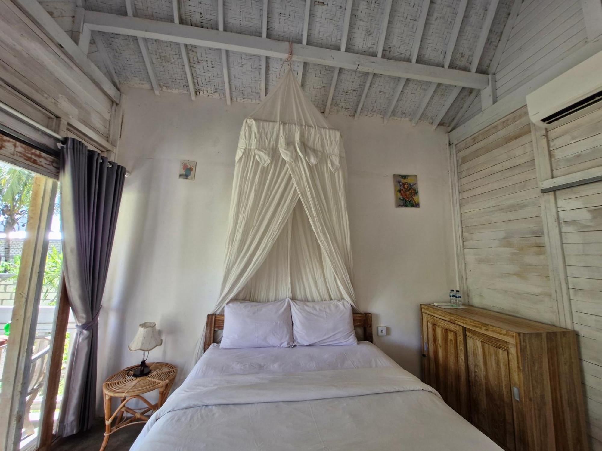 The Layar Homestay Batununggul Luaran gambar